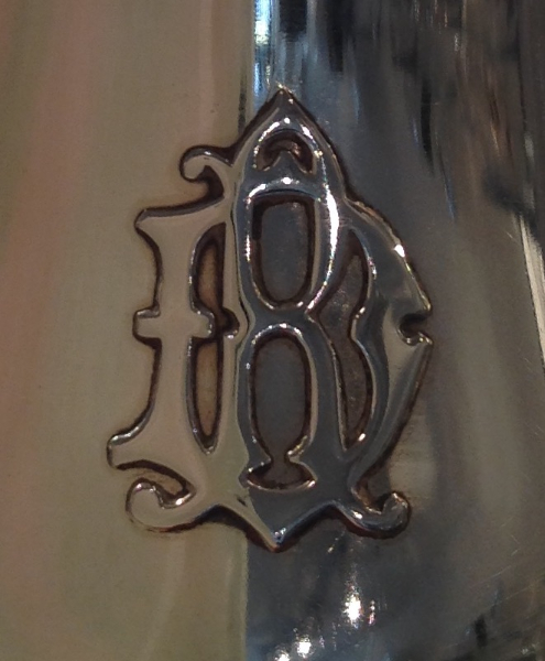 (Français) Gravure prénoms et monogrammes