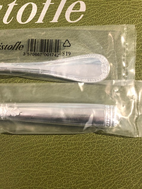 (Français) Exceptionnelle ménagère Christofle, modèle Malmaison, jamais utilisée !