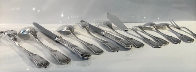 (Français) Magnifique Ménagère, de style Empire à saisir vite !