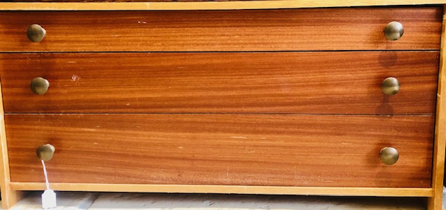 Dans son coffre antioxydant.