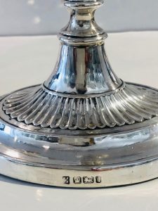 Poinçons : Sheffield 1896.