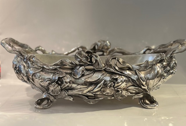 (Français) Jardinière de la belle époque